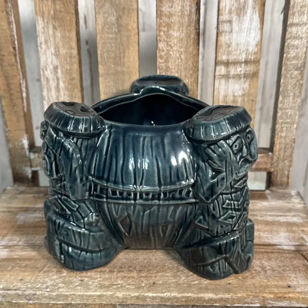 Disneyland Hotel Trader Sam’s Grog Grotto Enchanted Tiki Bar Bowl Blue W/ Stirs